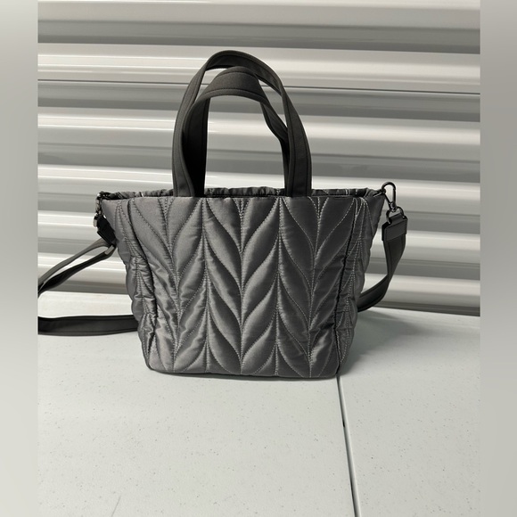 Kate Spade Ellie Small Tote - Picture 5 of 6